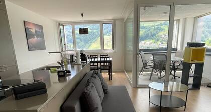 Dream View Apt With Homecinema Netflix Loggia