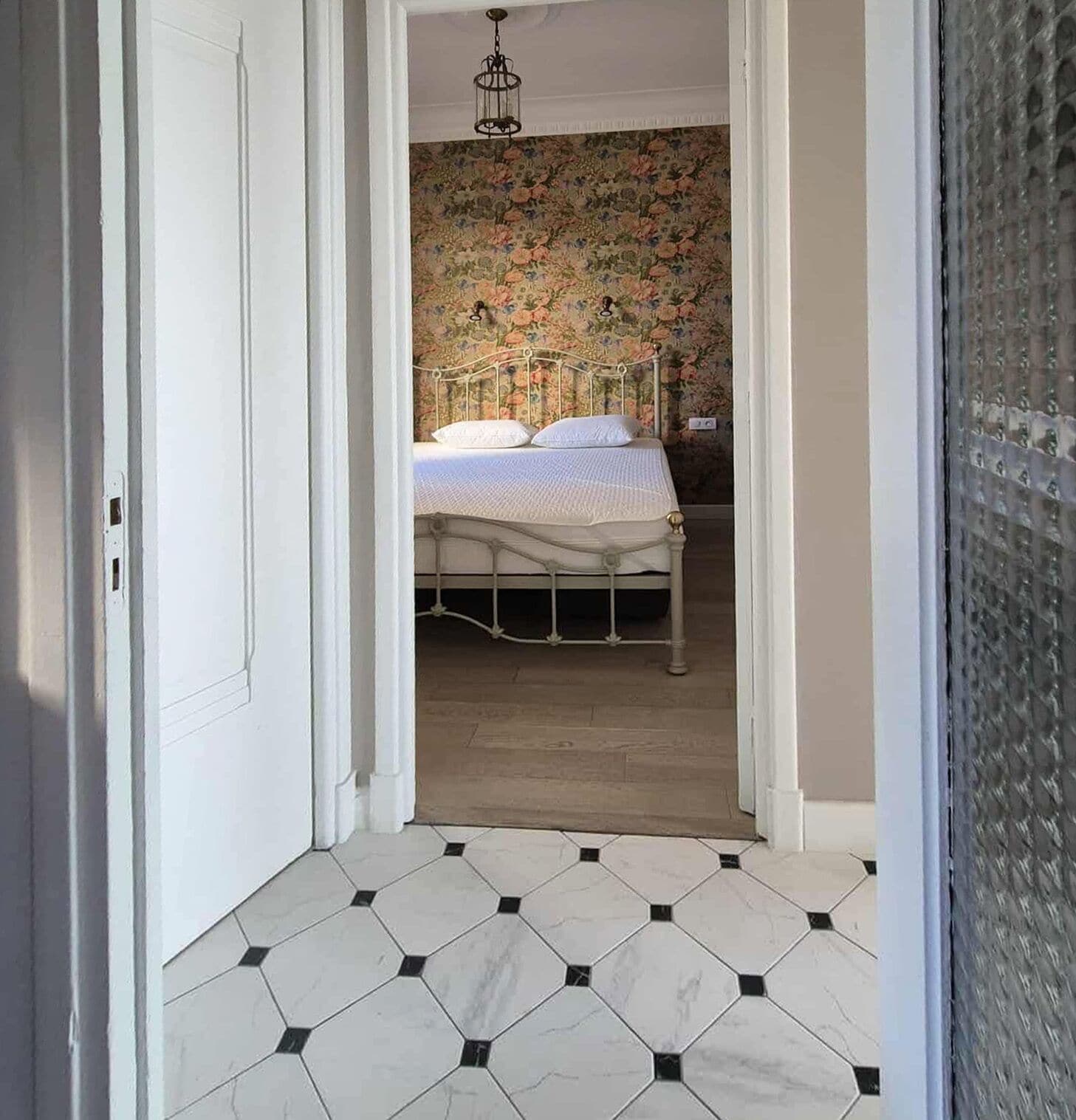 2 chambres, fer et planche à repasser, lit parapluie, Wi-Fi gratuit