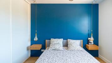 3 chambres, fer et planche Ă repasser, Wi-Fi, draps fournis