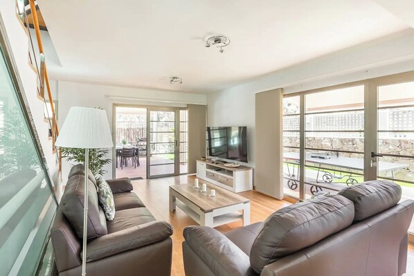 Family Villa | Living area