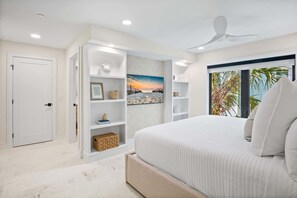 7 bedrooms, WiFi, bed sheets