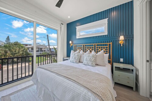 Sunstoppable: Luxury Rental with Pool, Spa, Roof