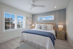 7 bedrooms, WiFi, bed sheets - Majestic Summer - Brand New Home Anna Maria Island (Bradenton Beach)