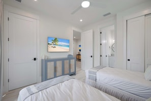 7 bedrooms, iron/ironing board, WiFi, bed sheets