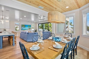 Dining - Between the Waves - Siesta Key Luxury Home (Siesta Key)