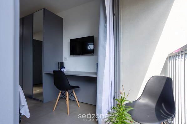 Basic Apartment | Interior