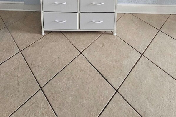 Interior detail - Seas The Day - Ground Floor - Pools Open (Daytona Beach)