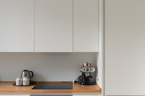 Ofen, Herdplatte, Geschirrspüler