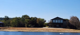 Rustic Secluded Getaway – 3BR Cabin with Private Pond, Near Possum Kingdom Lake