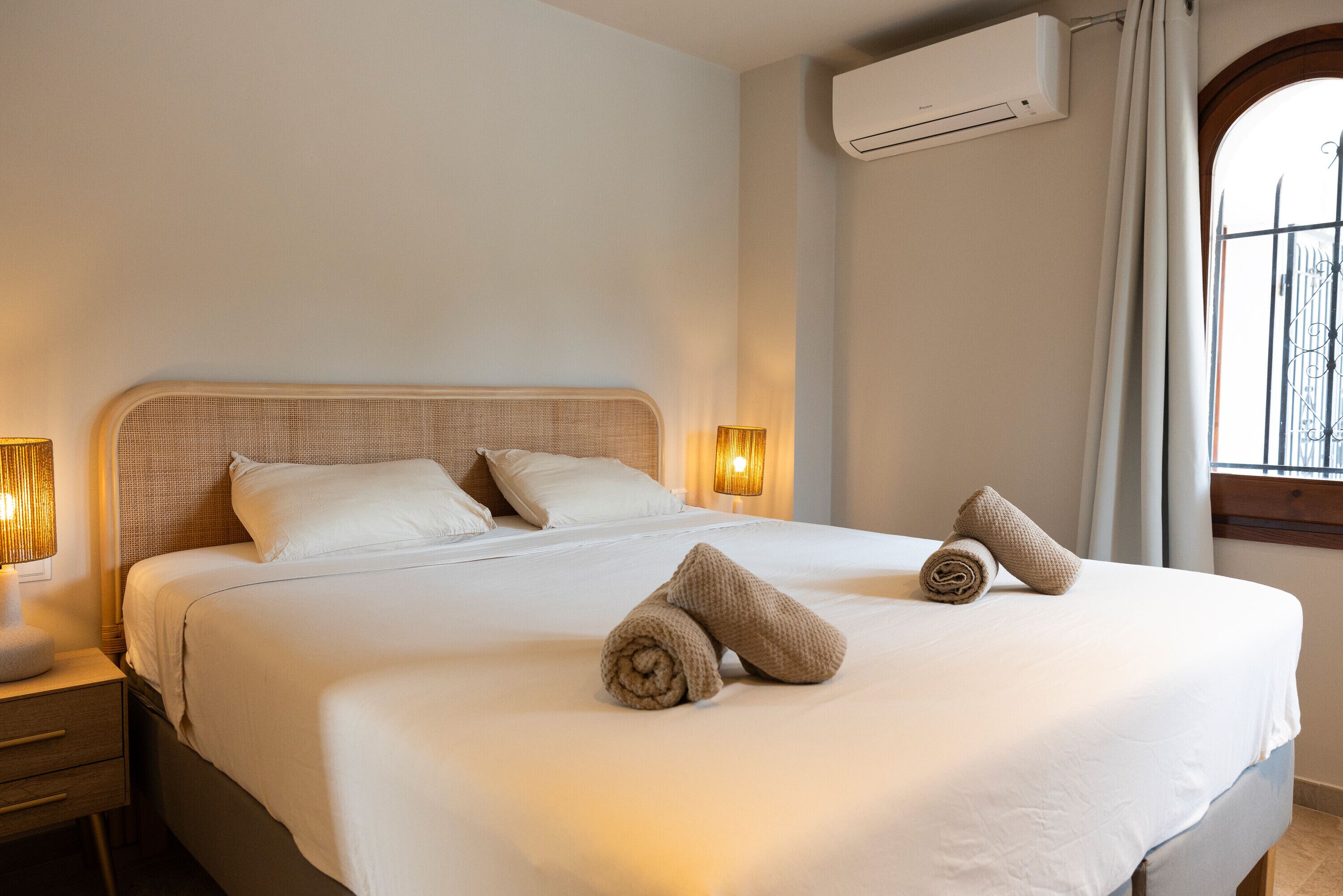 6 soverom, wi-fi og sengetøy