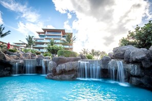 Pool - Honua Kai Hokulani | 2 Free Rental Cars | KBM Resorts | Modern Beachfront | 2 Units, 4 Bedrooms | ML-1811 (Lahaina)