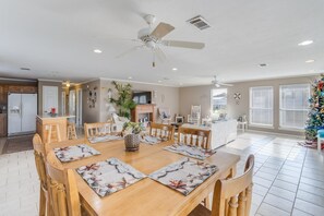Dining - Charming 3BR River House w/ Private Dock (Kiln)