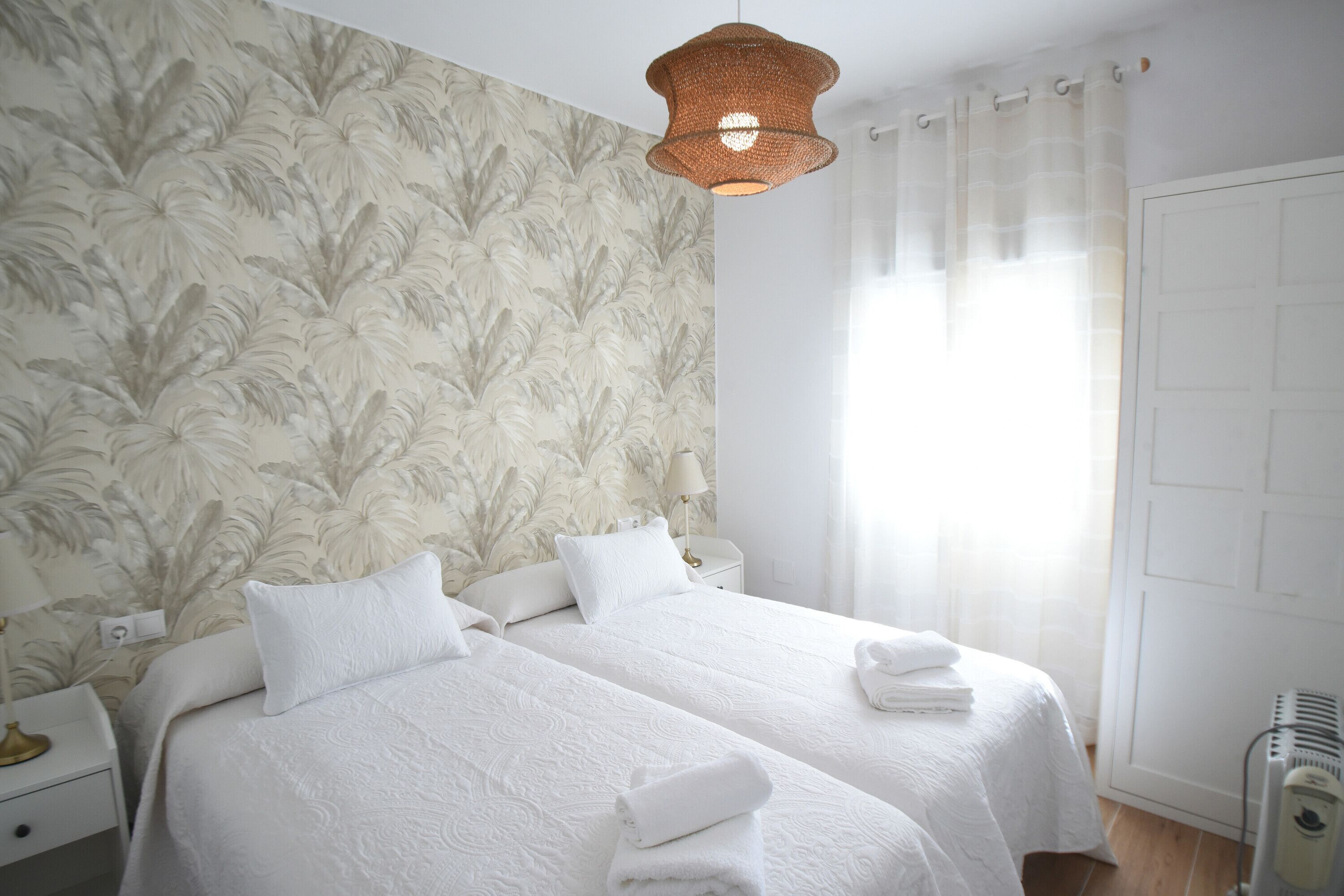 3 Schlafzimmer, Bügeleisen/Bügelbrett, WLAN, Bettwäsche