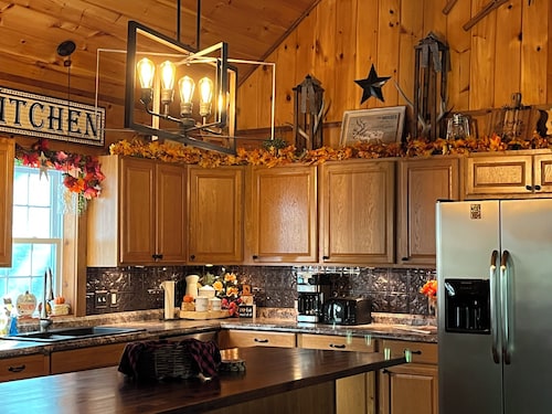 WE ARE DOG FRIENDLY....
The Goal: Relax in the peaceful woods of Northern Maine