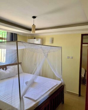 2 Schlafzimmer, Bügeleisen/Bügelbrett, Internetzugang, Bettwäsche