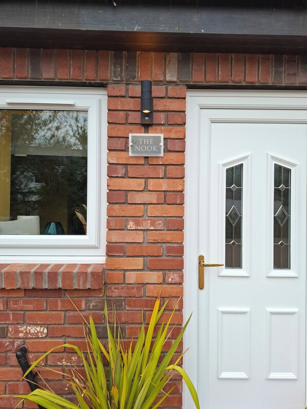 Exterior detail - Charming 1-bedroom annex in rural Cumbria - Newton Arlosh (Newton Arlosh)