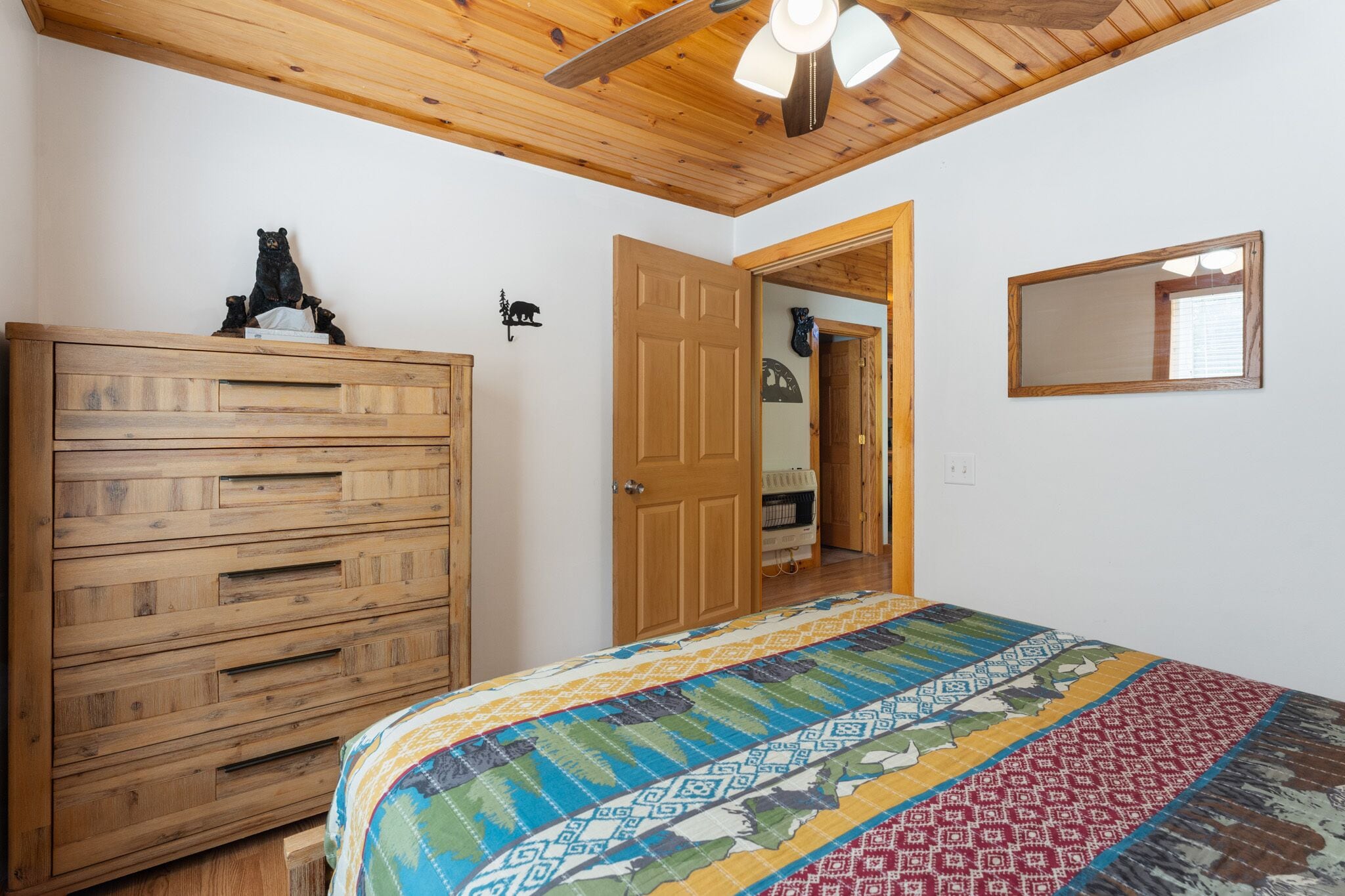 3 chambres, Wi-Fi gratuit, draps fournis
