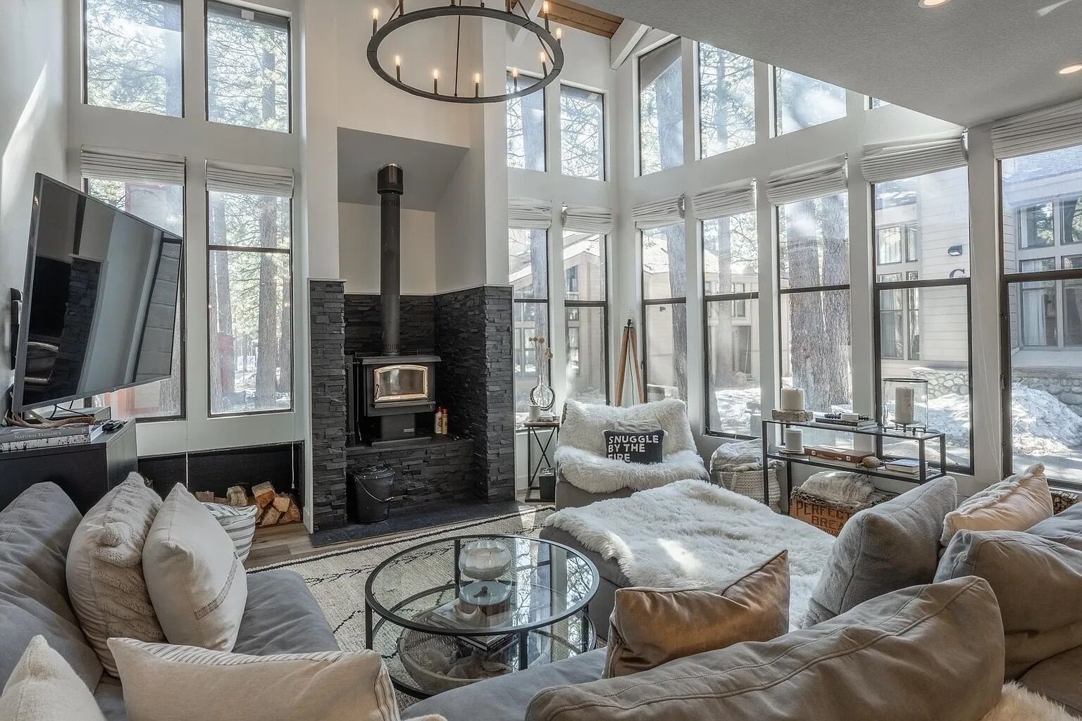 Smart TV, fireplace, foosball, table tennis