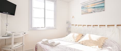 1 chambre, literie fournie