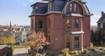 Cozy 1-bedroom apartment in Downtown Hartford