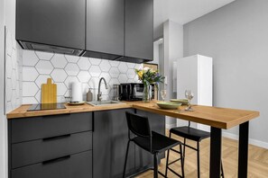 Fridge, microwave, stovetop, highchair