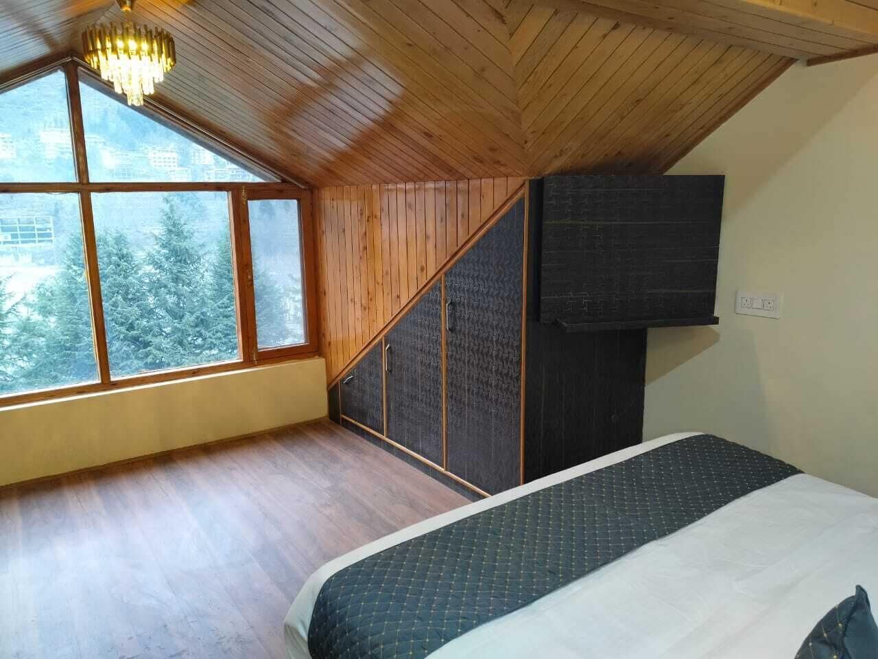 舒適開放式套房, 山景 | 高級寢具、書桌、摺床/加床 (收費)、免費 Wi-Fi