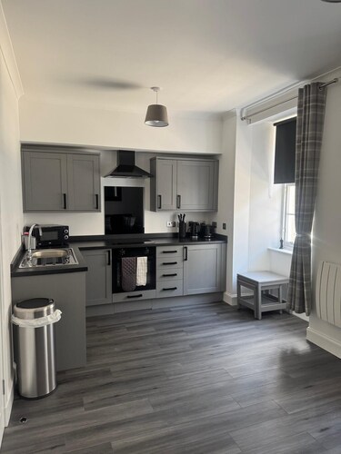 Modern City-Centre Apartment in Perth – Stylish & Comfortable Stay