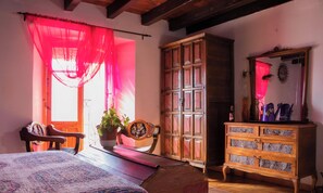 Classic dubbelrum - husdjur tillåtna - utsikt mot staden | Gratis wi-fi