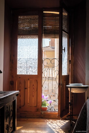 Classic Double Room, Pets Allowed, City View | Free WiFi