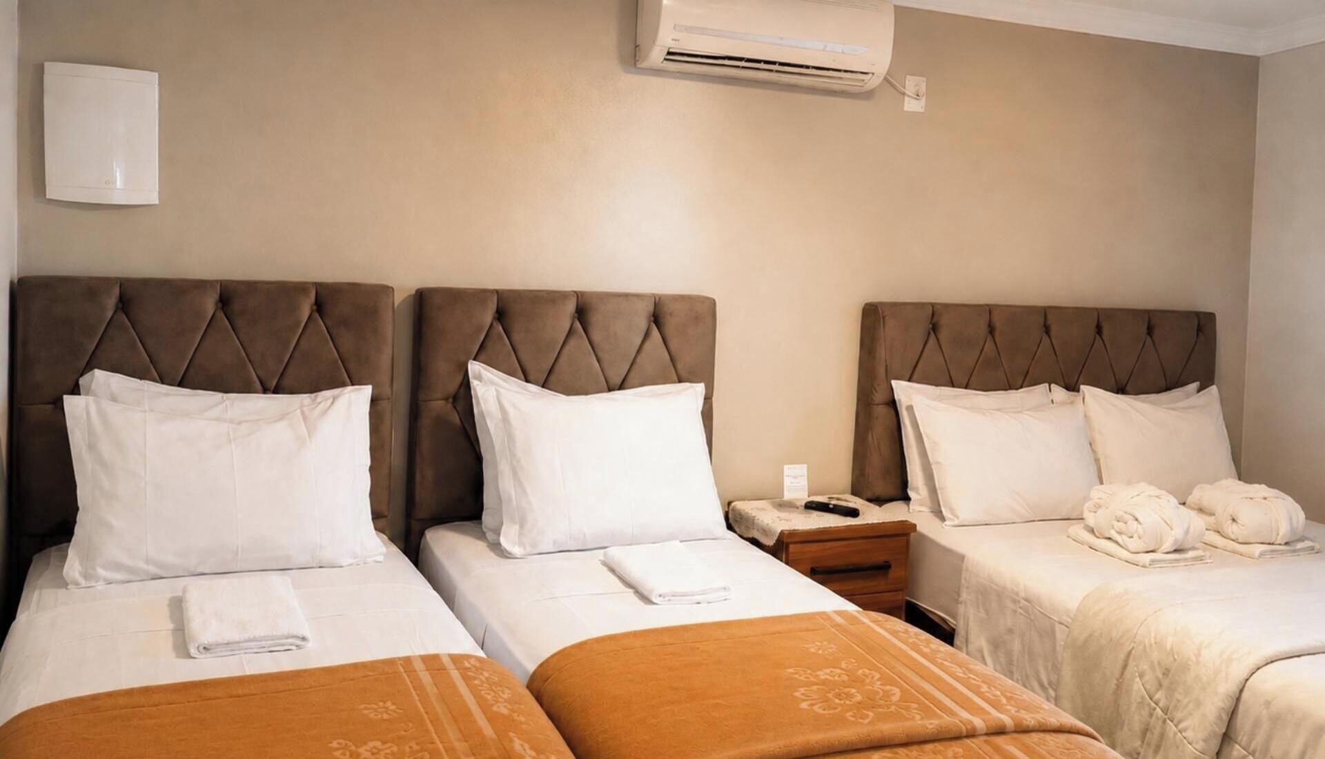 Comfort Chalet | Premium bedding, free WiFi, individually decorated