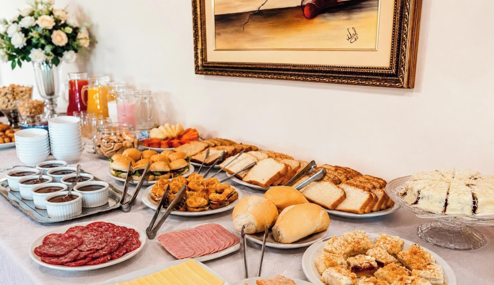 Free daily full breakfast 