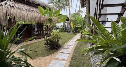 The Garden Room - Comfy apartment with workspace