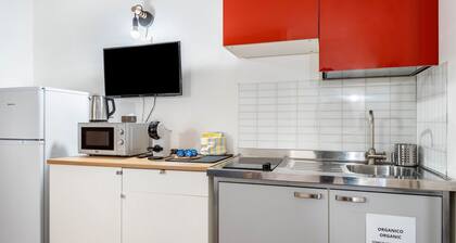 Apartment 'Ride Home 3' with Mountain View, Shared Garden and Wi-Fi