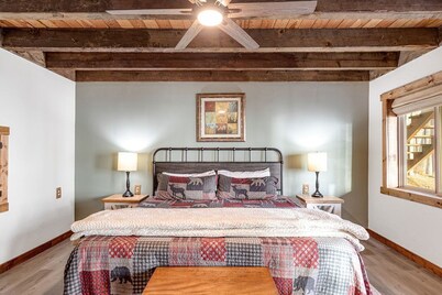 Secluded Garden Valley Cabin with Deck & Views!