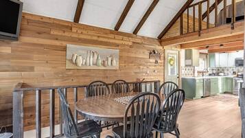 تناول الطعام