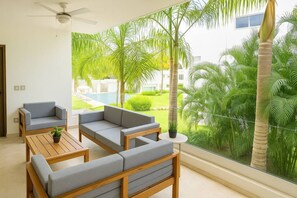 Property grounds - Beachside Comfort • 2BR Condo w/ Pool & Terrace (Las Terrenas)