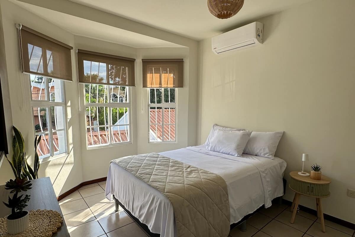 Quarto casal standard, vista para a cidade | Wi-Fi de cortesia
