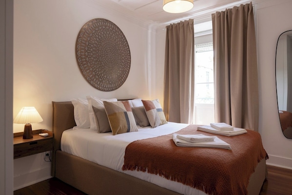 3 chambres, fer et planche à repasser, accès Internet, draps fournis