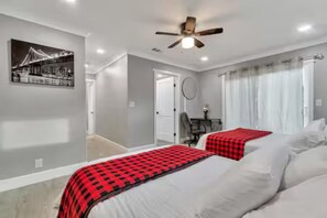 3 chambres, fer et planche à repasser, accès au Wi-Fi (inclus)