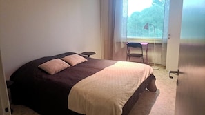 2 bedrooms