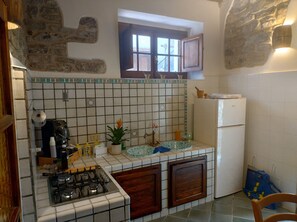 Oven, stovetop