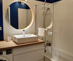 Haartrockner, Handtücher