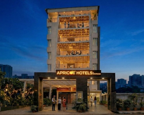 Hotel Apricot One Udaipur -Near Fateh Sagar Lake