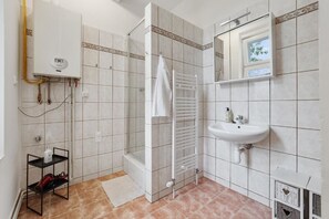 Towels, soap, toilet paper