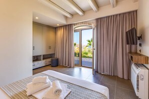 5 habitaciones, tabla de planchar con plancha y wifi gratis 