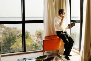 Phòng đôi Superior, quang cảnh sông | Két bảo mật tại phòng, truy cập Internet không dây miễn phí 