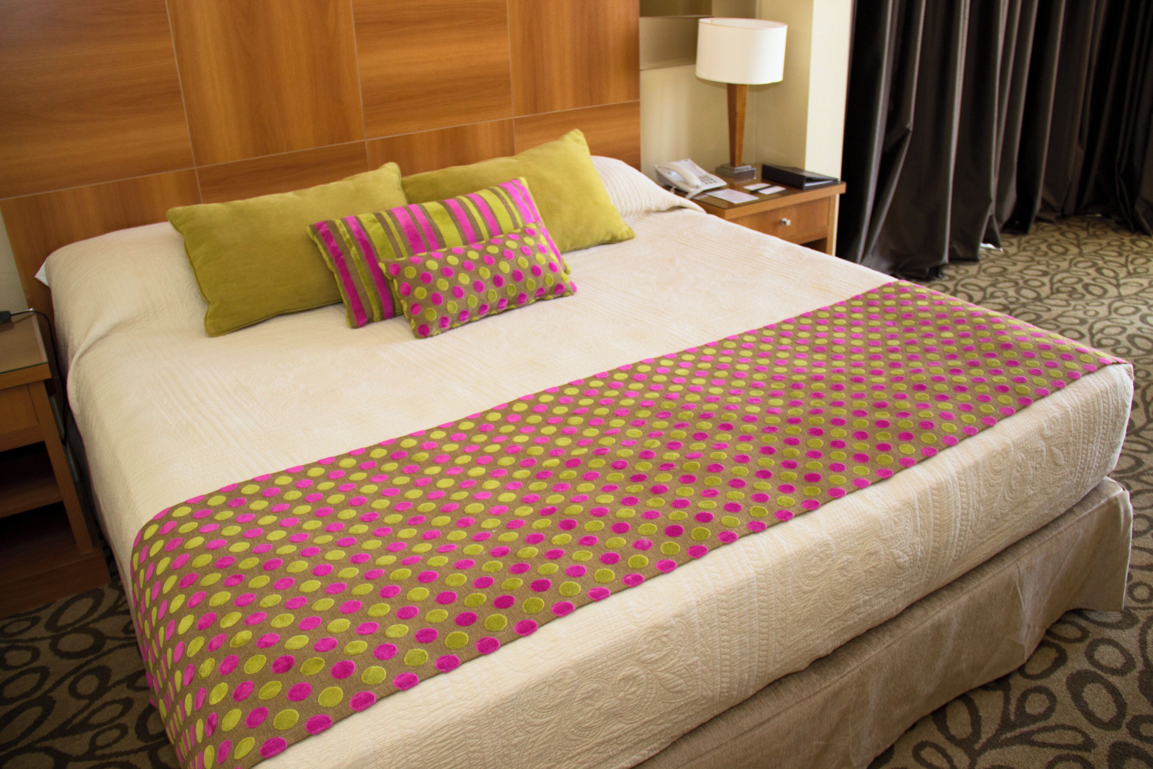 In-room safe, free WiFi