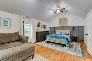 مكواة/لوح كي وواي فاي وملاءات أسرّة