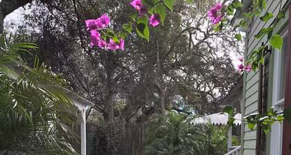 119 Kings Ferry Way Historic Cottage