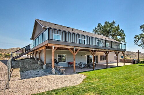 Secluded Riverfront Retreat on 14 Private Acres